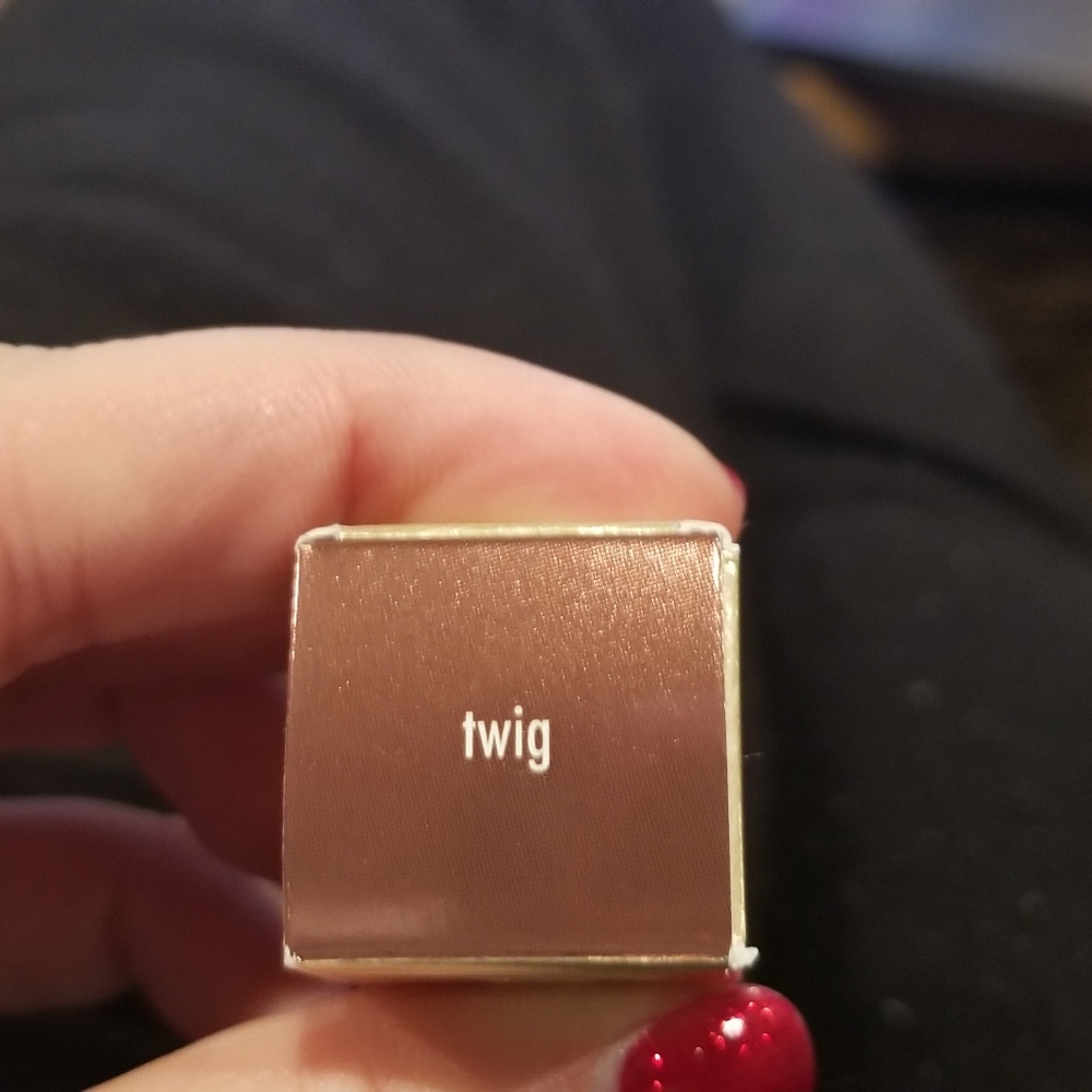 Liquid eyeshadow - Picture 3 of 4